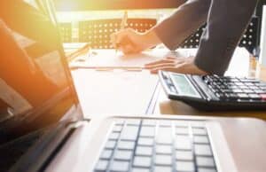 oposiciones auxiliar_administrativo_Junta_Andalucía_ Opostal